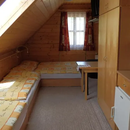 Πανσιόν Hospudka U Vleku 2*